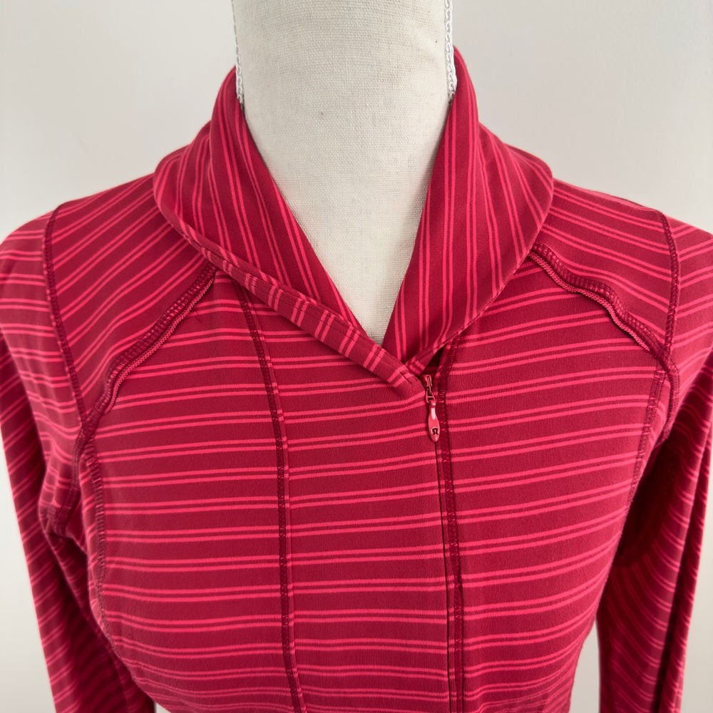 Lululemon red two tone striped pullover - Picture 4 of 10
